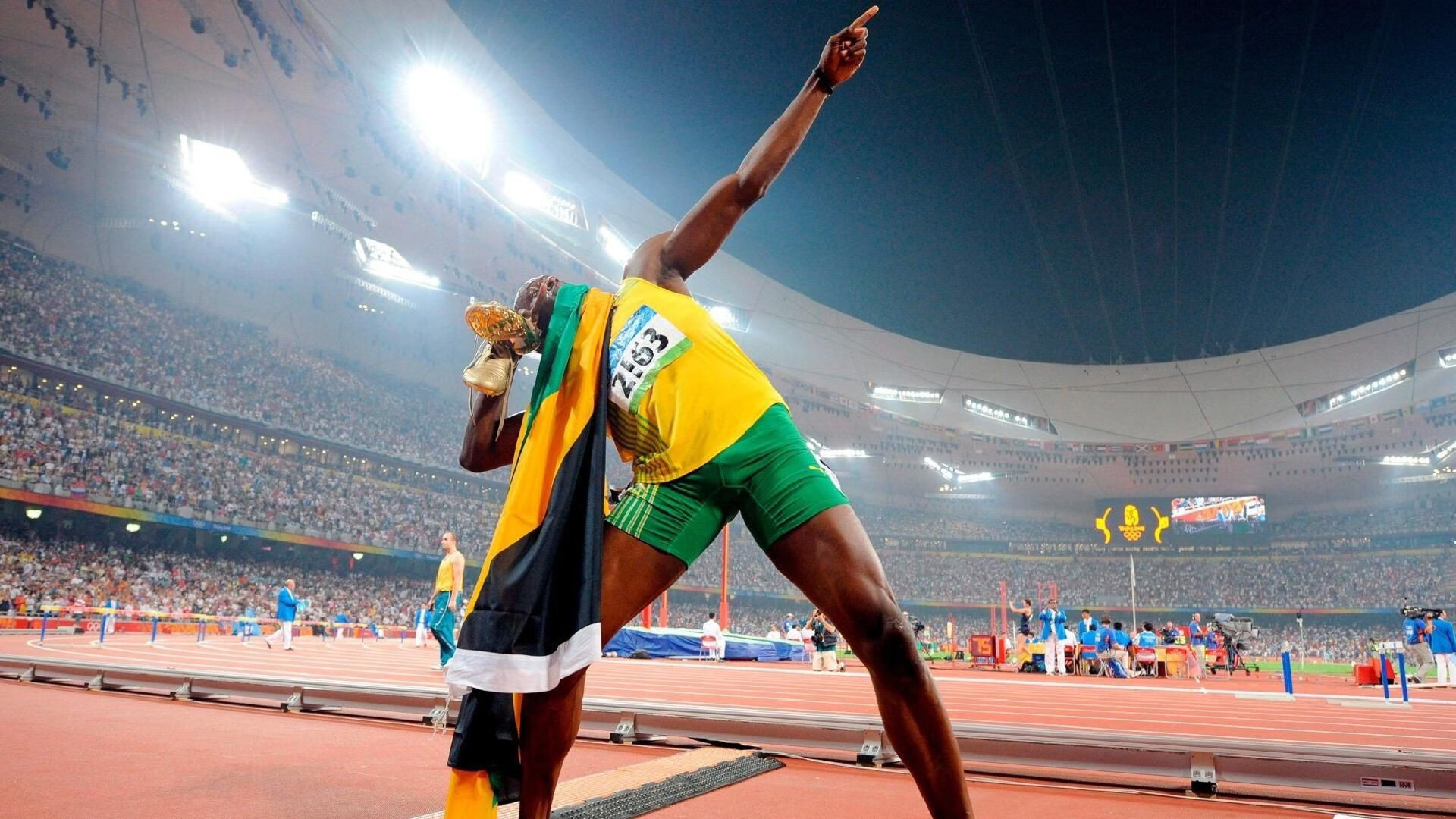 电竞产业蓬勃发展,全球赛事热度飙升,职业选手成新时代体育偶像